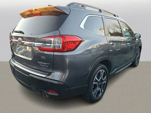 Used 2023 Subaru Ascent Touring image 3