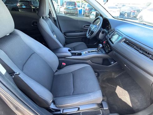 Used 2022 Honda HR-V EX image 14