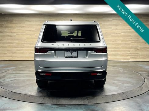 Used 2024 Jeep Wagoneer 4WD image 17