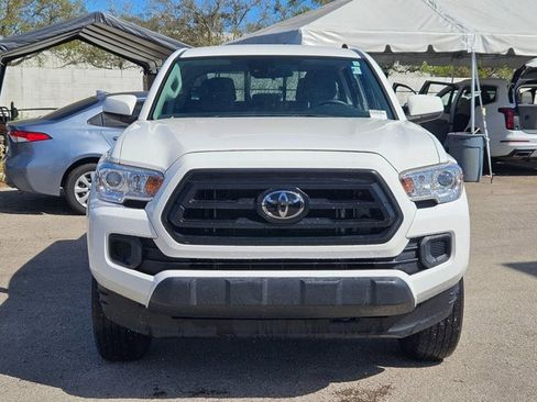 Used 2021 Toyota Tacoma SR w/ SR Convenience Package image 2