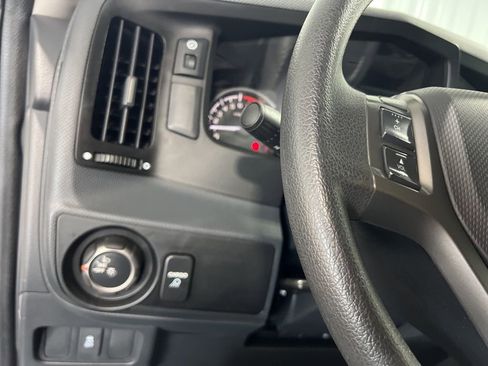 Used 2013 Honda Ridgeline RTS image 31