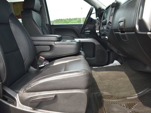 Used 2017 Chevrolet Silverado 1500 LT w/ All Star Edition AWD/4WD image 5