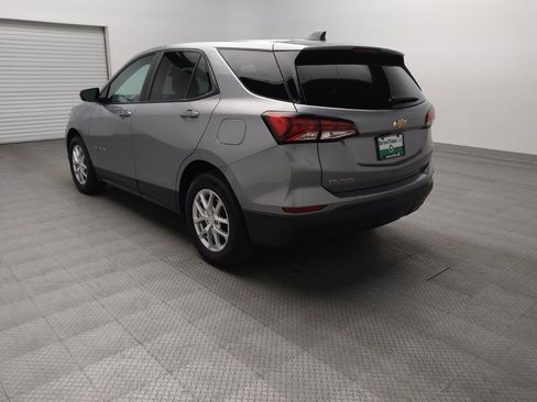 Used 2024 Chevrolet Equinox LS w/ LS Convenience Package FWD image 5