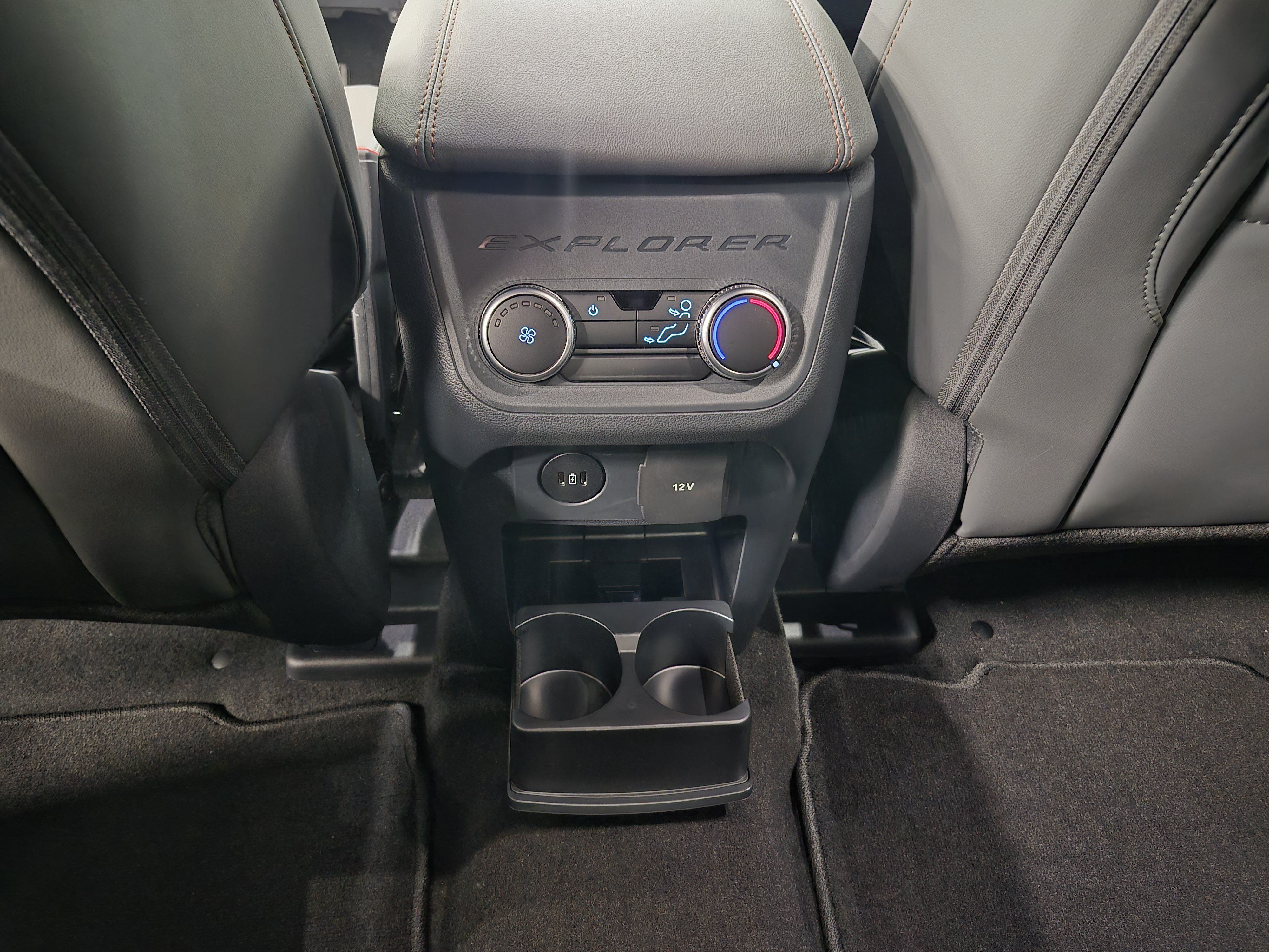New 2027 Ford Explorer Active w/ Active Comfort Package RWD image 18