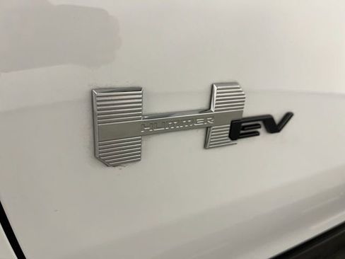 Used 2025 GMC Hummer EV 3X AWD/4WD image 25
