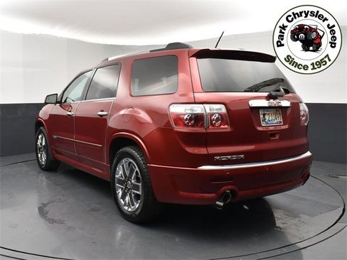 Used 2012 GMC Acadia Denali image 4
