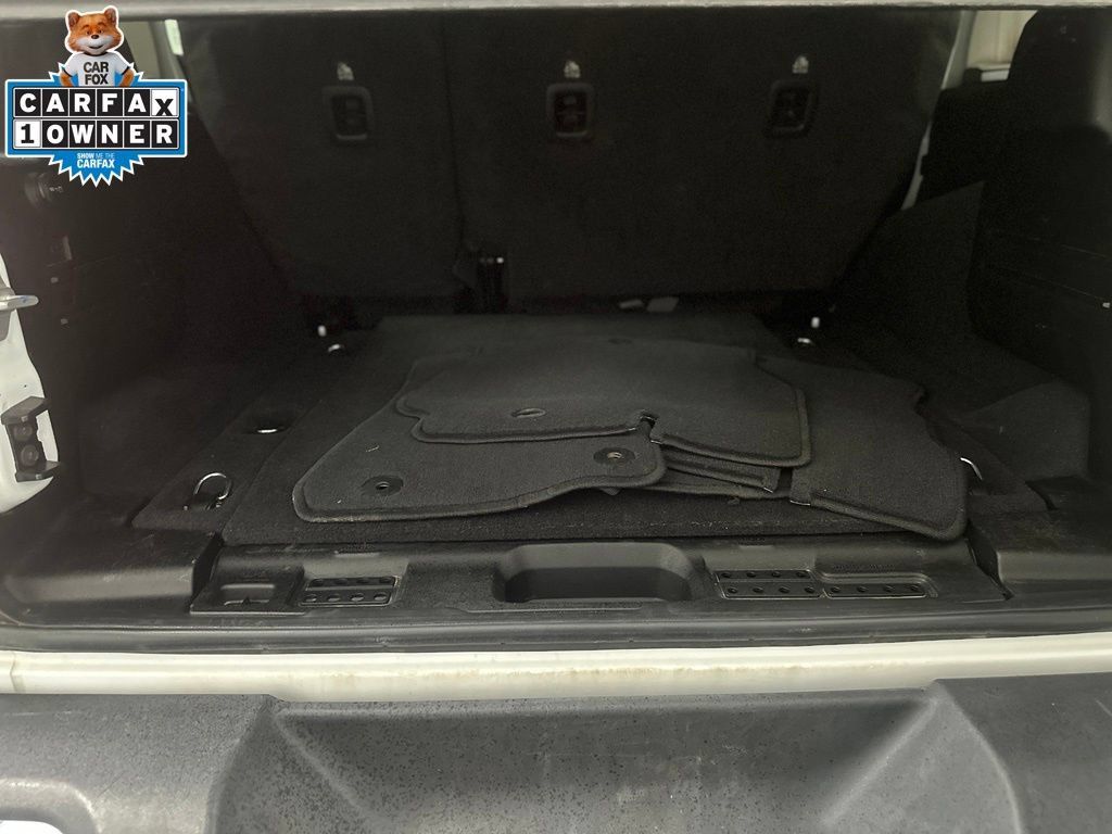 Used 2025 Jeep Wrangler Unlimited Sport AWD/4WD image 13