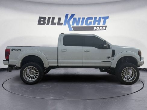 Used 2020 Ford F250 Lariat image 6