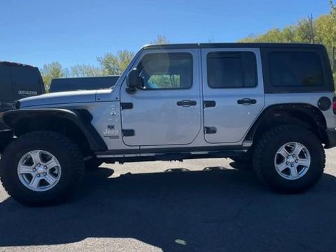 Used 2021 Jeep Wrangler Unlimited Sport AWD/4WD image 5