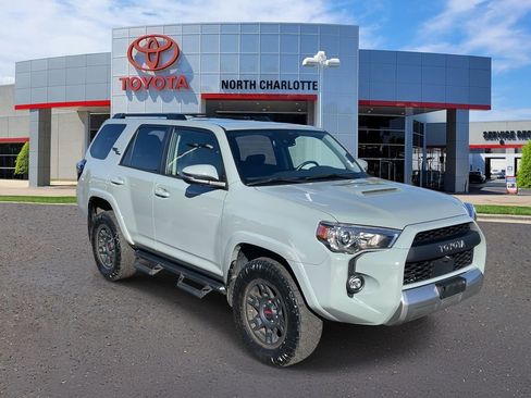 Used 2023 Toyota 4Runner TRD Off-Road Premium image 1