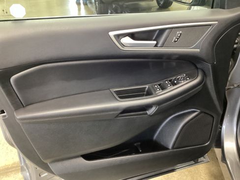 Used 2024 Ford Edge SEL w/ Convenience Package AWD/4WD image 13