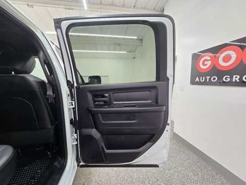 Used 2022 RAM 2500 Tradesman AWD/4WD image 30