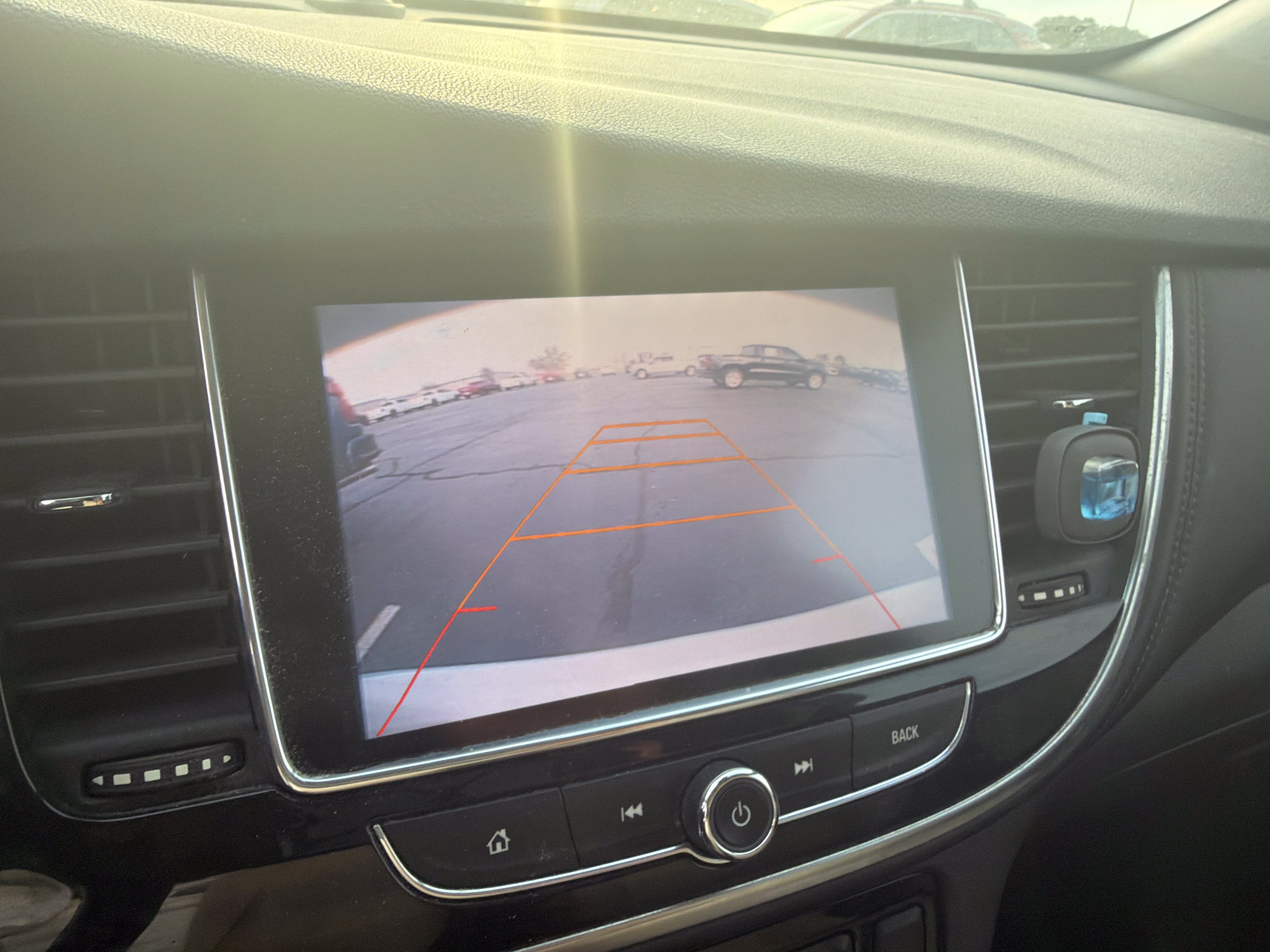 Used 2017 Buick Encore Essence FWD image 16