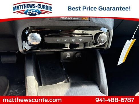 New 2025 Ford Escape SE w/ PHEV Premium Package image 21