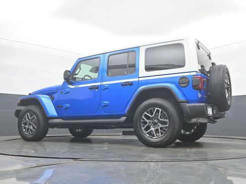 New 2026 Jeep Wrangler Unlimited Sahara AWD/4WD image 48