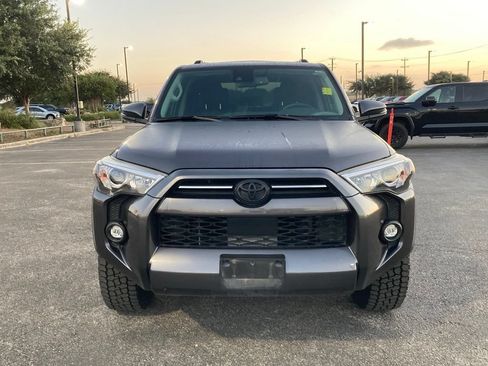 Used 2023 Toyota 4Runner SR5 Premium w/ Moonroof Package RWD image 2