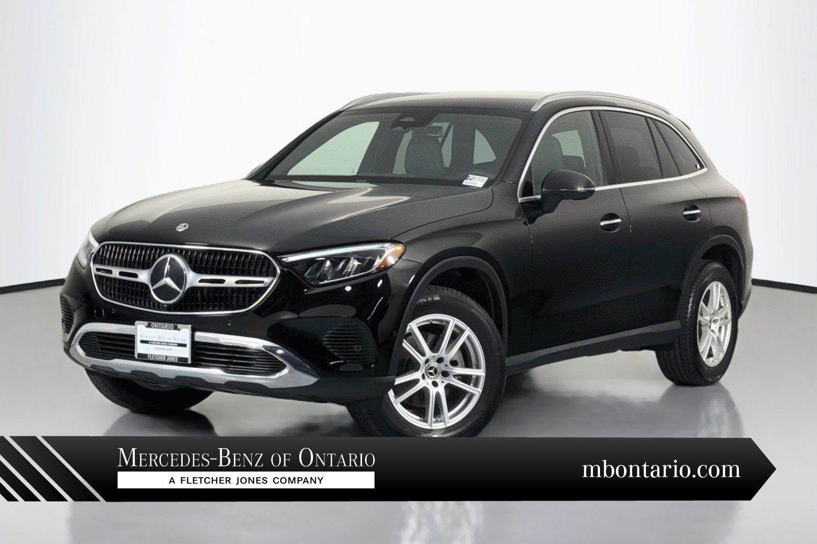 Used 2024 Mercedes-Benz GLC 300 4MATIC image 1