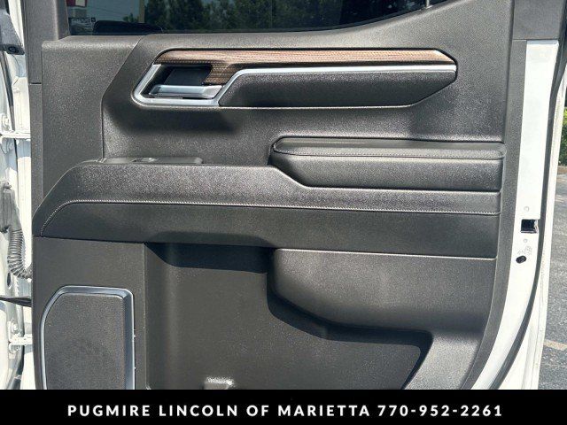 Used 2023 Chevrolet Silverado 1500 LT Trail Boss w/ Convenience Package II AWD/4WD image 16