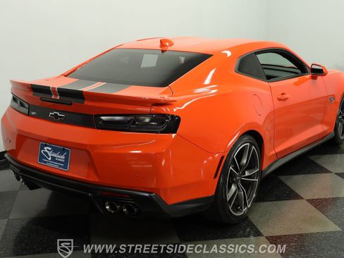 Used 2018 Chevrolet Camaro LT w/ Hot Wheels Edition image 10