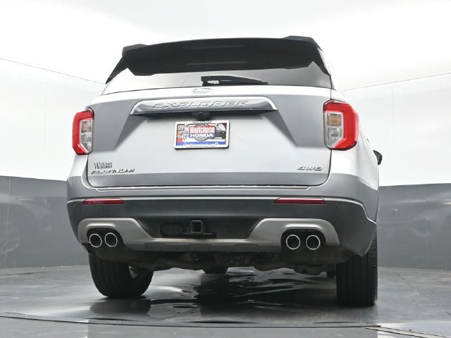 Used 2022 Ford Explorer Platinum w/ Equipment Group 601A AWD/4WD image 26