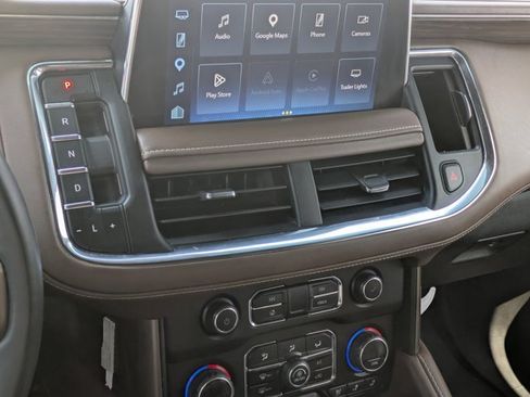 Used 2023 Chevrolet Tahoe High Country AWD/4WD image 11