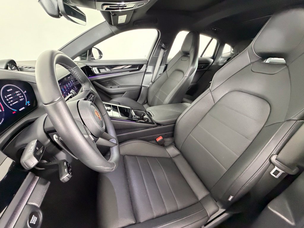 Certified 2026 Porsche Panamera RWD image 5