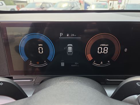 Used 2024 Hyundai Kona SEL AWD/4WD image 19