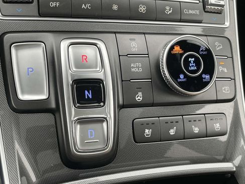 Used 2023 Hyundai Santa Fe Calligraphy image 5