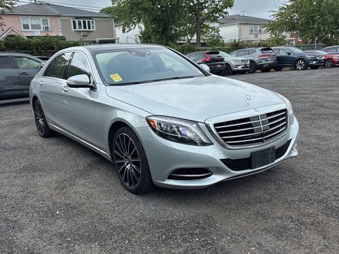 Used 2017 Mercedes-Benz S 550 4MATIC Sedan image 3