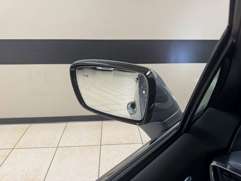 Used 2024 Buick Enclave Essence w/ Experience Buick Package image 17