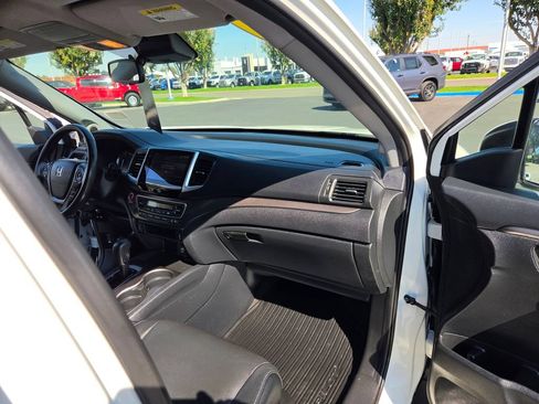 Used 2017 Honda Pilot EX-L image 24