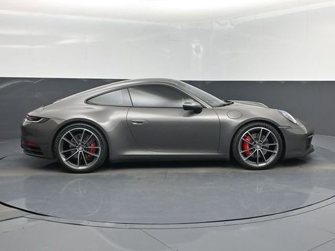Used 2023 Porsche 911 Carrera S RWD image 2