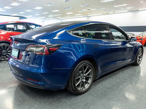 Used 2021 Tesla Model 3 Long Range AWD/4WD image 5