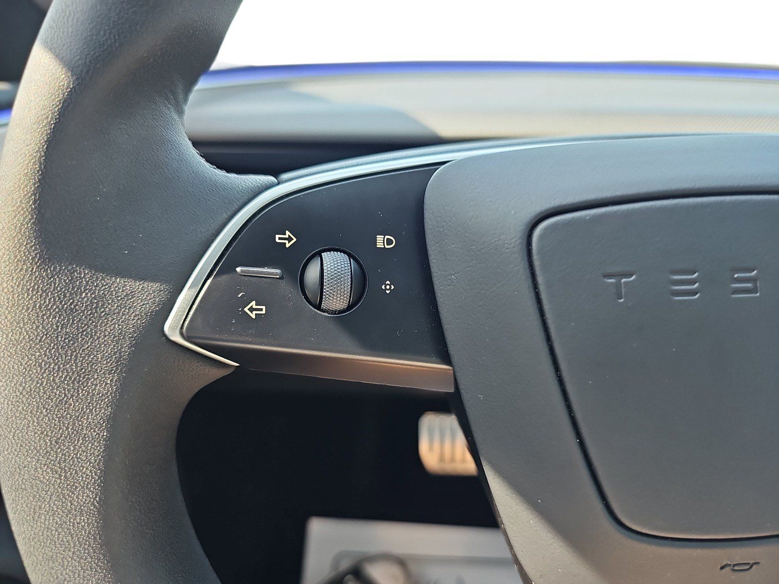 Used 2025 Tesla Model 3 Performance AWD/4WD image 14