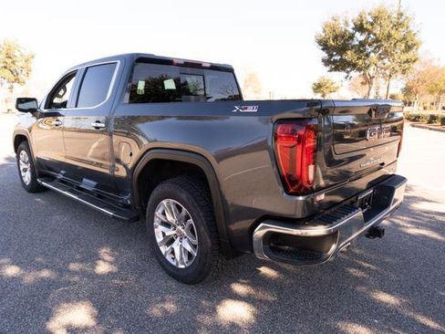 Used 2021 GMC Sierra 1500 SLT w/ SLT Premium Package image 5