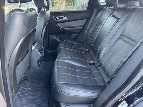 Used 2018 Land Rover Range Rover Velar S image 8