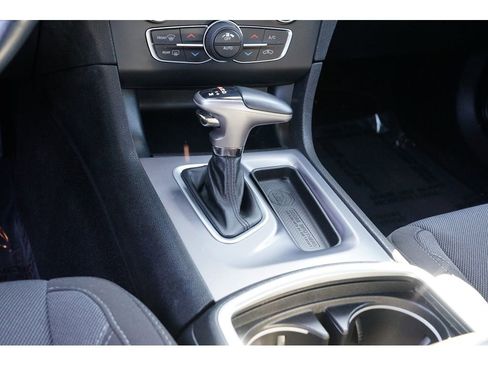 Used 2020 Dodge Charger SXT image 25
