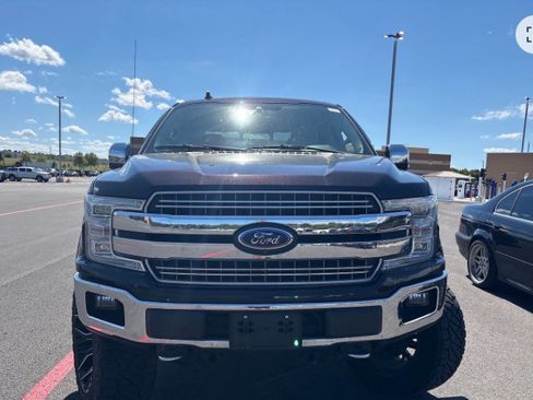 Used 2019 Ford F150 Lariat w/ Equipment Group 502A Luxury AWD/4WD image 2