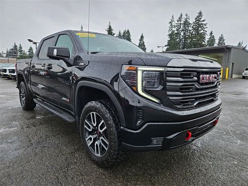 Used 2022 GMC Sierra 1500 AT4 w/ AT4 Preferred Package image 2