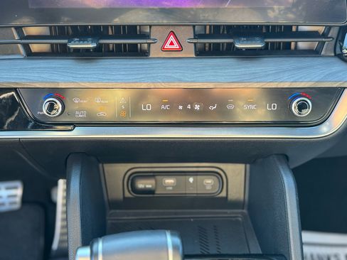 Used 2024 Kia Sportage X-Pro image 18