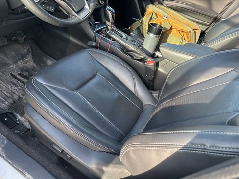 Used 2020 Subaru Impreza 2.0i Limited w/ Popular Package #2 image 8