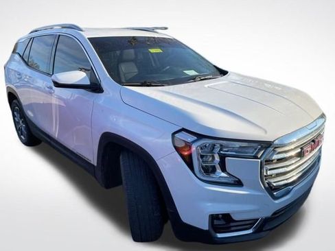 Used 2022 GMC Terrain SLT image 10