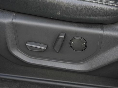 Used 2022 Ford F250 Lariat AWD/4WD image 22
