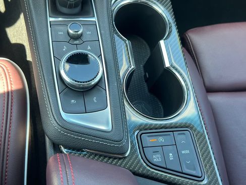 Certified 2024 Cadillac CT4 V w/ LPO, Blue Accent Package RWD image 32