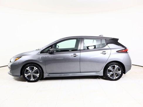 Used 2021 Nissan Leaf SV w/ SV Technology Package image 11