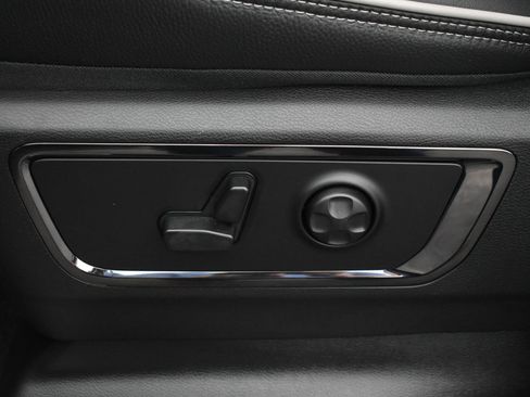 New 2026 RAM 1500 Limited image 15