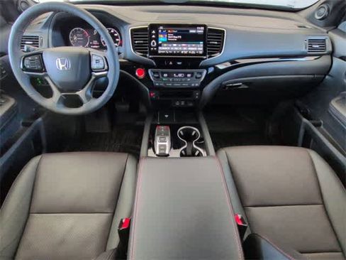 Used 2026 Honda Ridgeline Black Edition image 16
