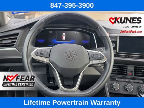 Used 2024 Volkswagen Jetta S image 33