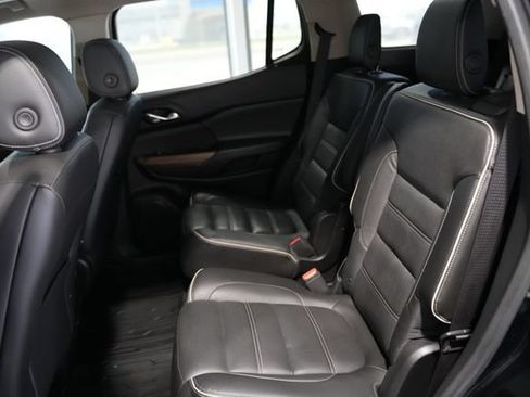 Used 2017 GMC Acadia Denali w/ Technology Package AWD/4WD image 13