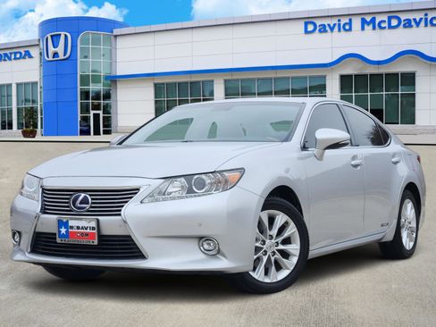 Used 2014 Lexus ES 300h image 1